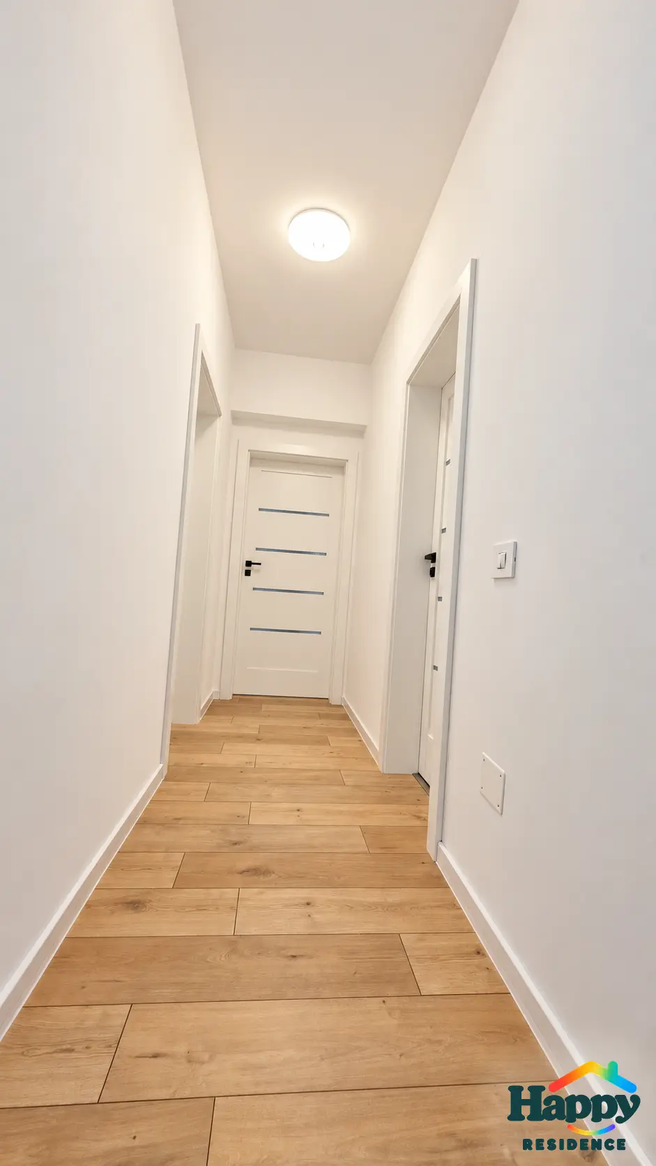 Hol: holul apartamentului