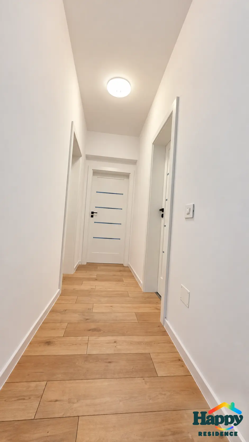 Hol: holul apartamentului